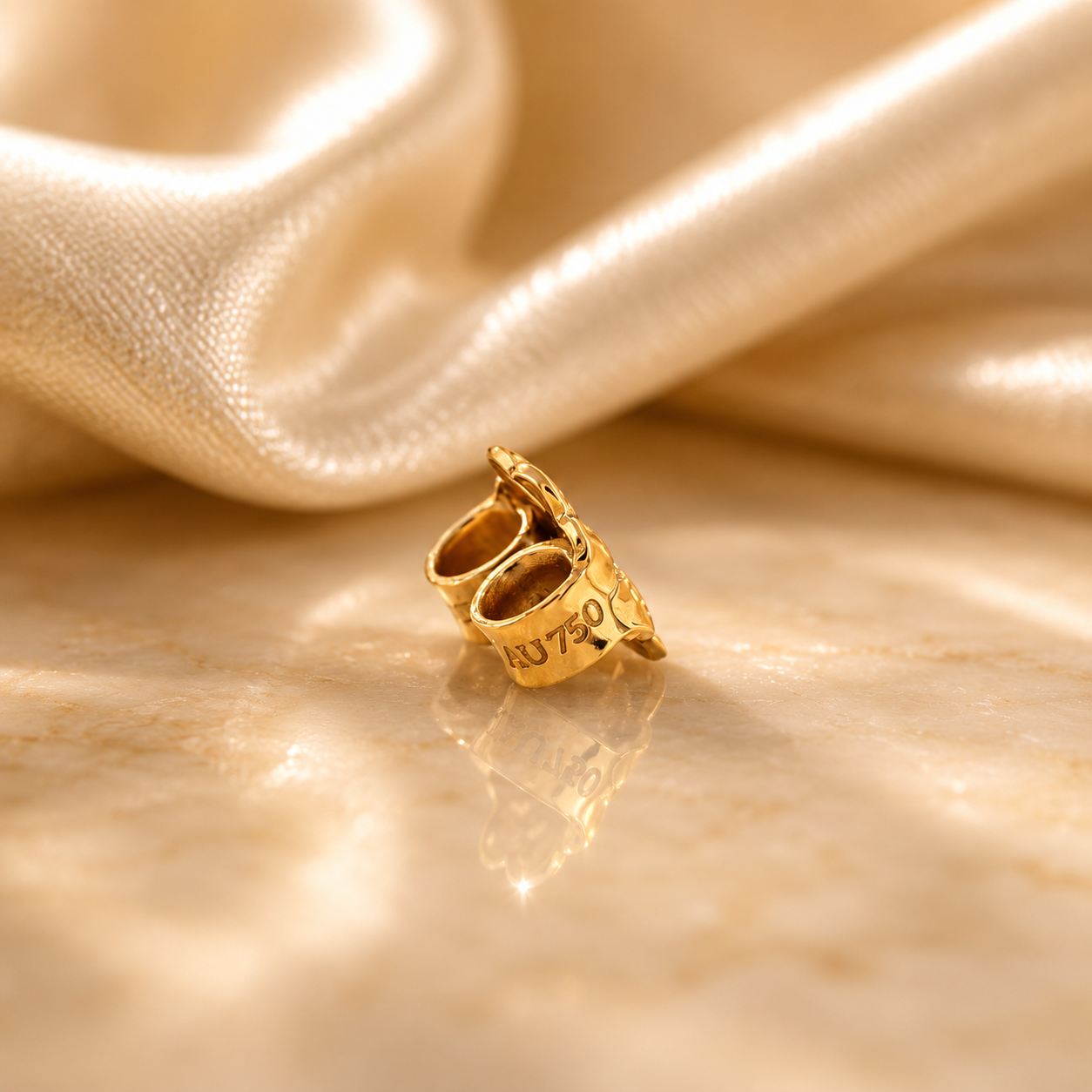 Tiffany & Co. T Smile Mini Earrings in 18k Yellow Gold with Diamonds – Brand New & Authentic